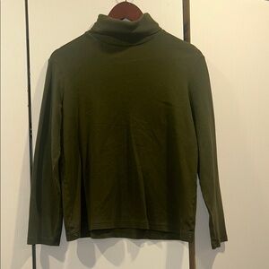 Croft & Barrow Olive Green Turtleneck Long Sleeve Top